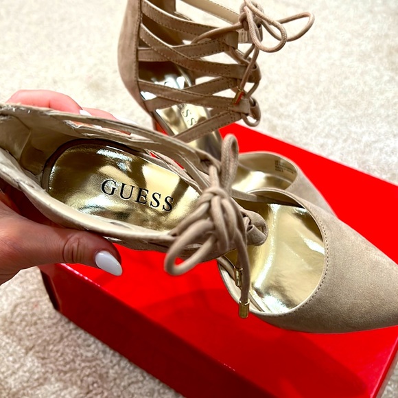 Guess shoes, Size 6 US. Color Nude. - Picture 4 of 5